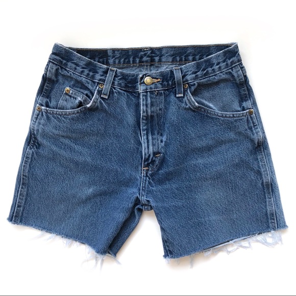 Vintage Wrangler Cut Off Shorts Size 28 - Picture 3 of 3